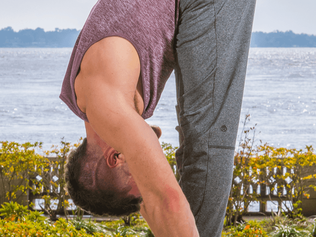 Uttanasana